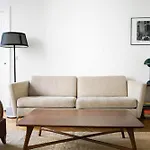 Atypical Parisian Apartment Near Belleville