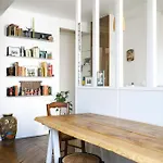 Atypical Parisian Apartment Near Belleville